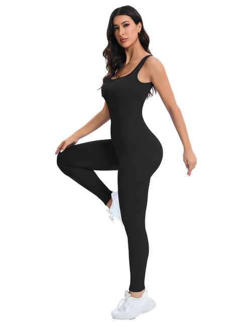 Sleeveless women jumpsuit.